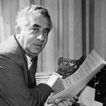 موسیقی کلاسیک شاهکار به نام " Masquerade Waltz " از آهنگساز بزرگ ارمنی و شوروی سابق " Aram Khachaturian " 