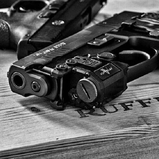 آهنگ don't fuck with joe از the blackwater fever